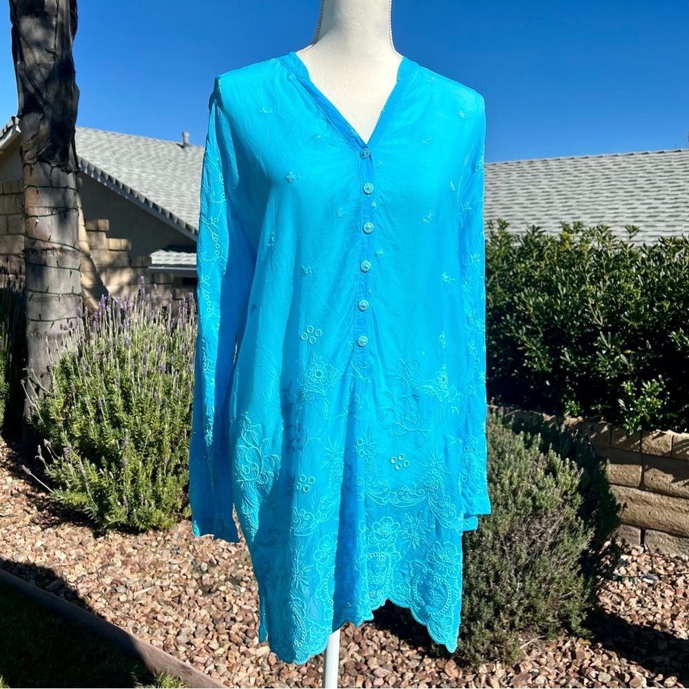 Johnny Was Turquoise Embroidered V-Neck Tunic - Picture 5 of 7